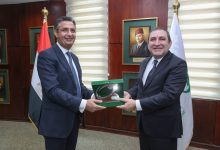 صورة رئيس البريد المصري يستقبل سفير جمهورية أذربيجان بالقاهرة